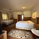 Weisses Lamm Apartamento *